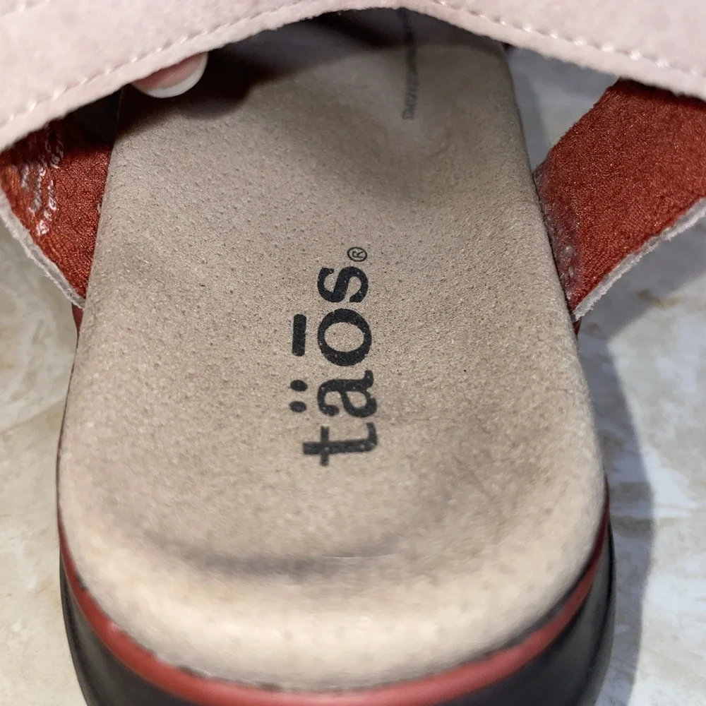 Taos Zen Sandals Tan‎ & Burnt Orange 6 Strappy Comfort Sandal
